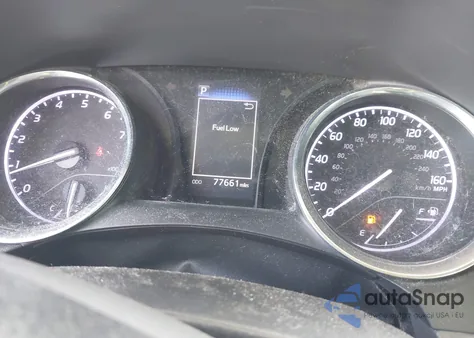 2020 Toyota Camry Le z USA, uszkodzony, nr VIN 4T1C11AK0LU953428